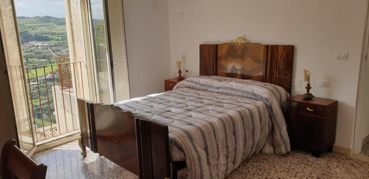 Casa Di Sissi Apartment Monterosso Almo Exterior photo